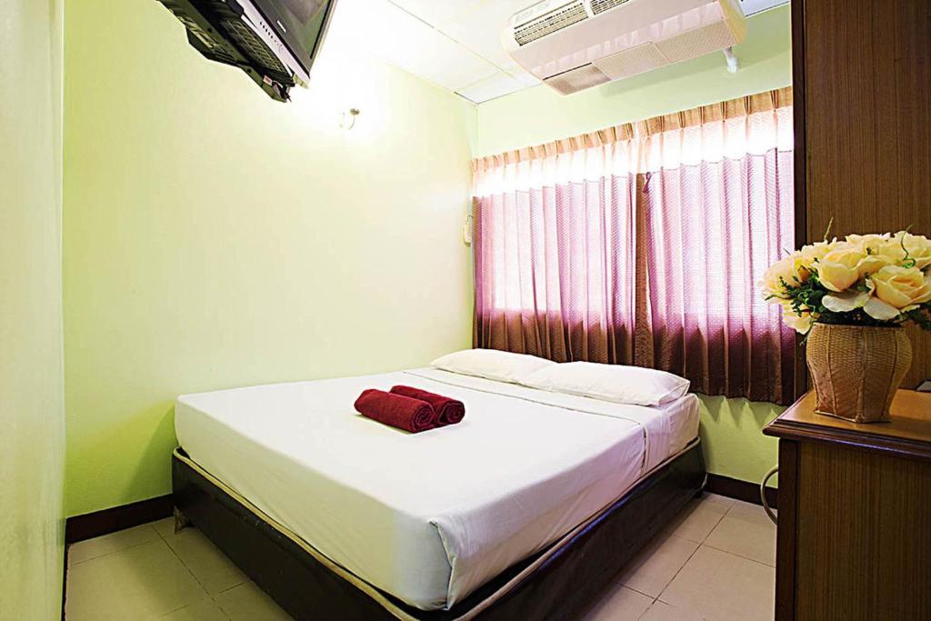 Four Sons Inn Bangkok Rom bilde